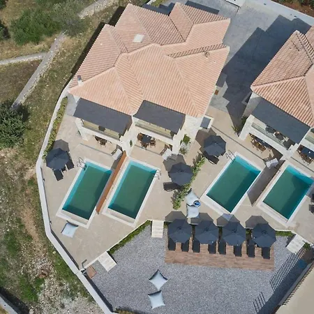 Villa Beachfront Alassa With Private Pools Kotronion (West Mani)