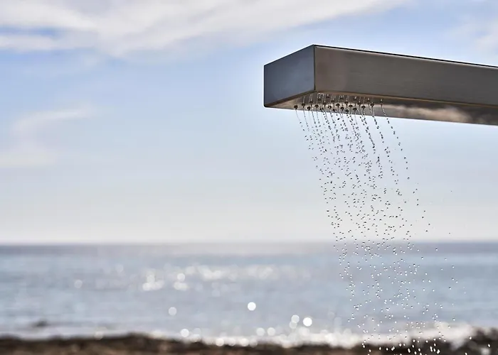 Вилла Beachfront Alassa With Private Pools *